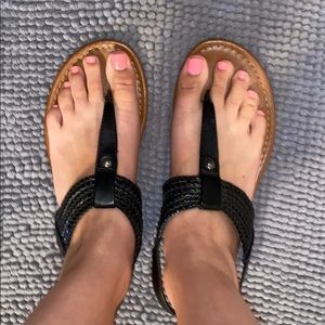 Black American Eagle sandals